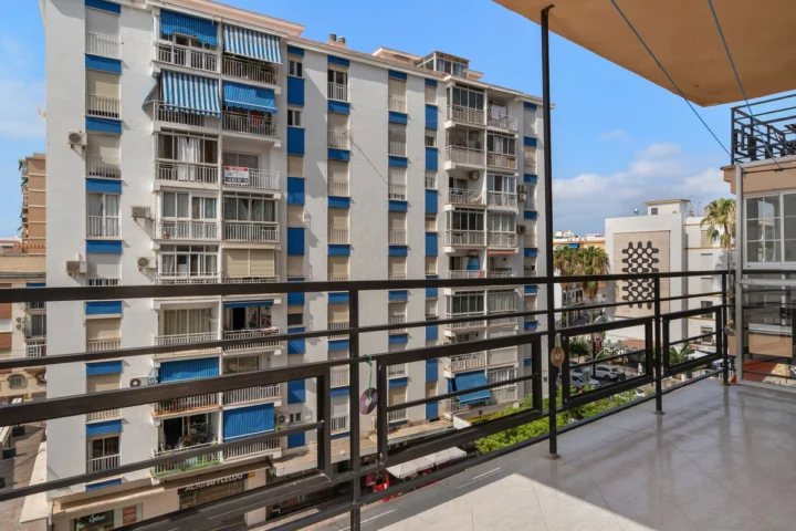 Apartament na środkowym piętrze Fuengirola