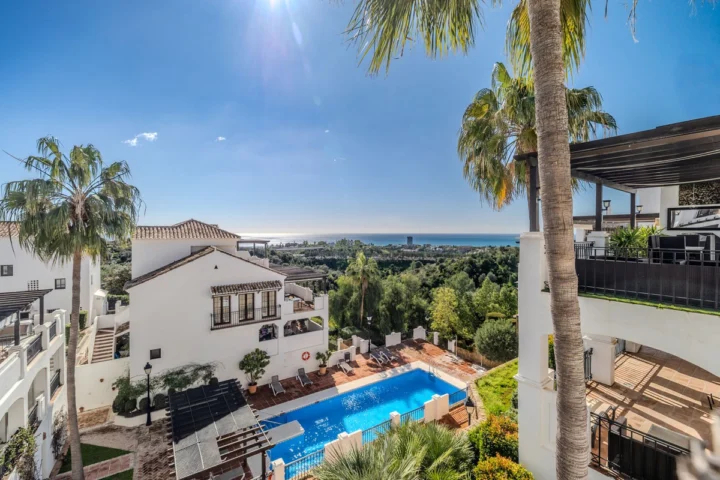Penthouse Duplex Altos de los Monteros