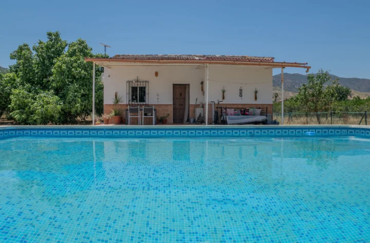 Finca - Cortijo Alora