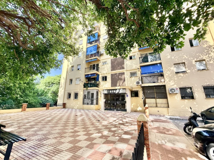 Apartament na środkowym piętrze Marbella