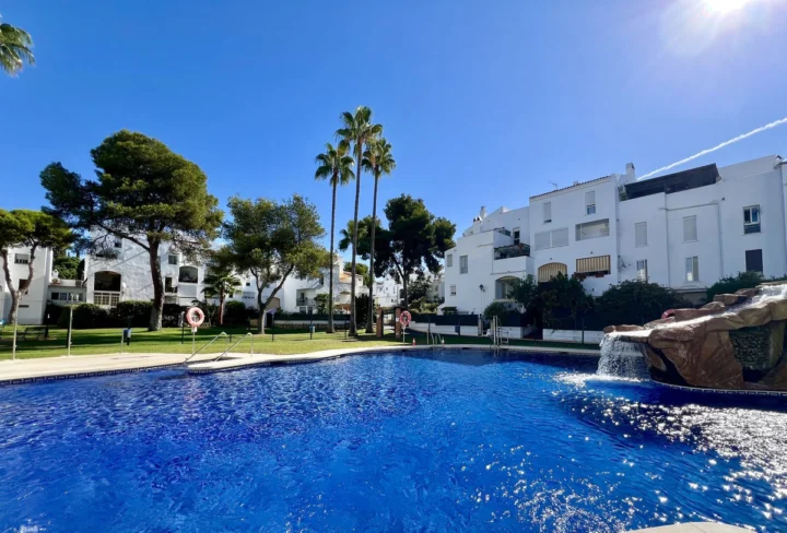 Apartament na ostatnim piętrze Elviria