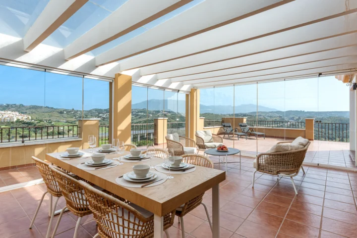Penthouse Calanova Golf