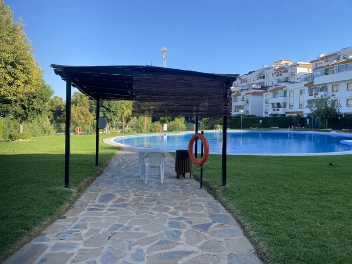 Apartament na środkowym piętrze Benalmadena Pueblo
