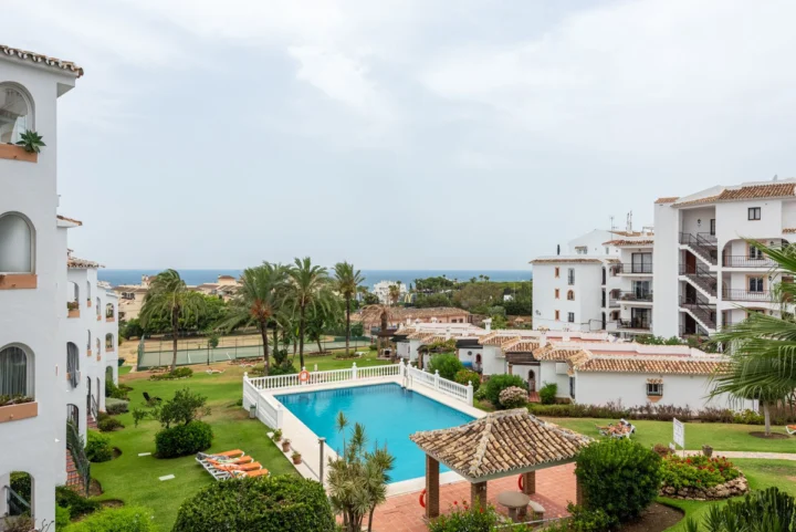 Apartament na środkowym piętrze Riviera del Sol