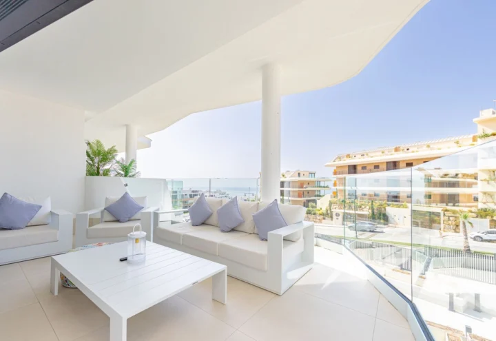 Apartament na środkowym piętrze Fuengirola