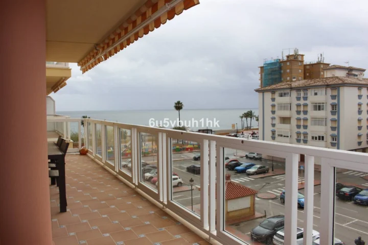 Apartament na środkowym piętrze Manilva
