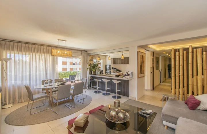 Apartament na środkowym piętrze Marbella