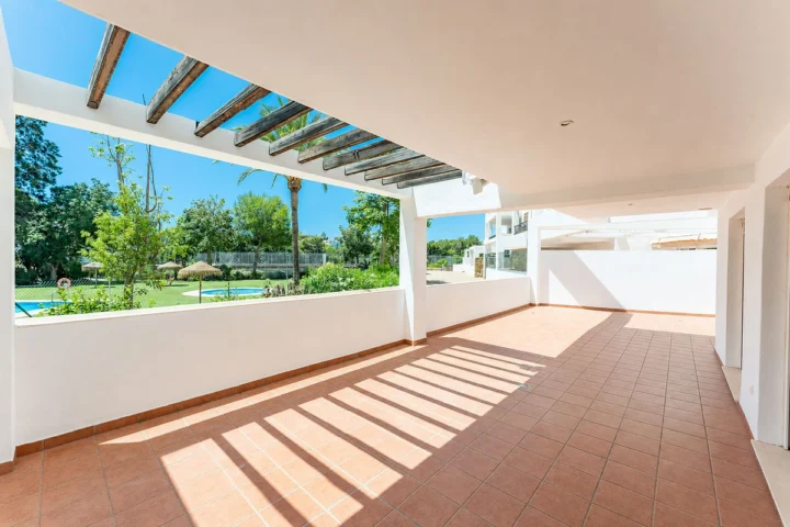 Apartament na parterze Torrequebrada