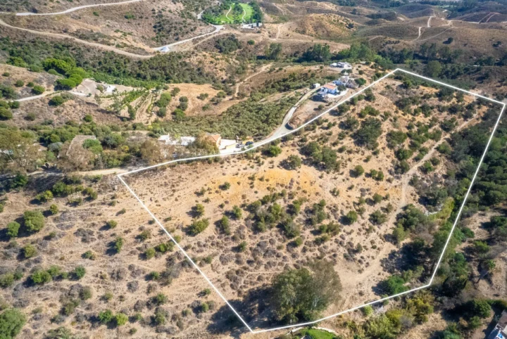 Ziemia Cerros del Aguila