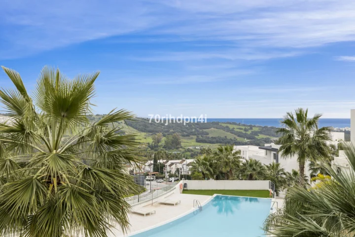 Apartament na środkowym piętrze Estepona