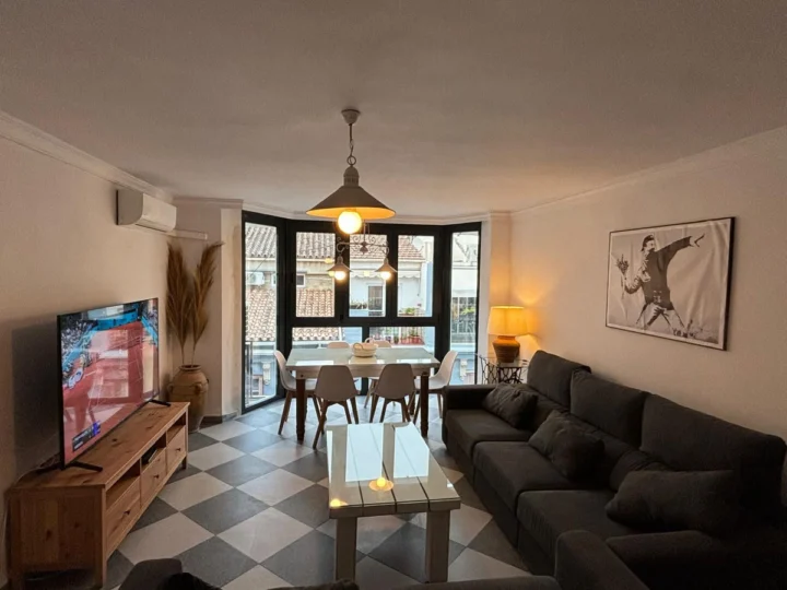 Apartament na środkowym piętrze Málaga Centro