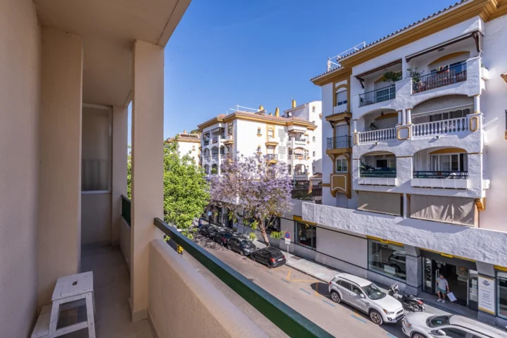 Apartament na środkowym piętrze Marbella