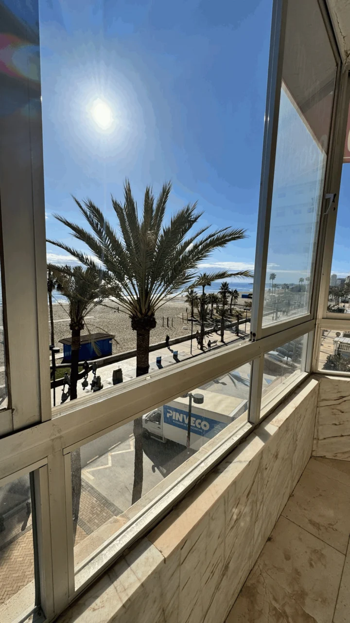 Apartament na środkowym piętrze Fuengirola