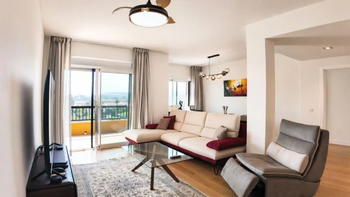 Apartament na środkowym piętrze San Pedro de Alcántara