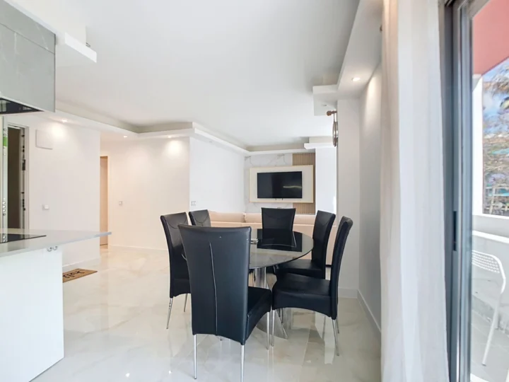 Apartament na środkowym piętrze Estepona