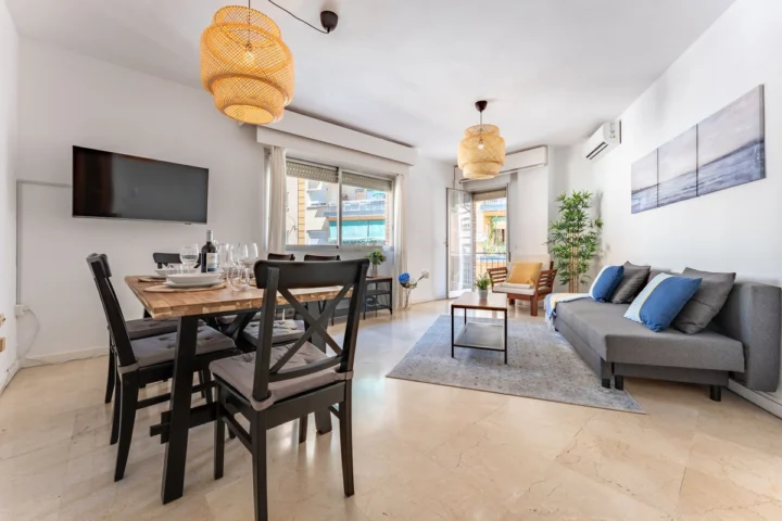 Apartament na środkowym piętrze Málaga Centro