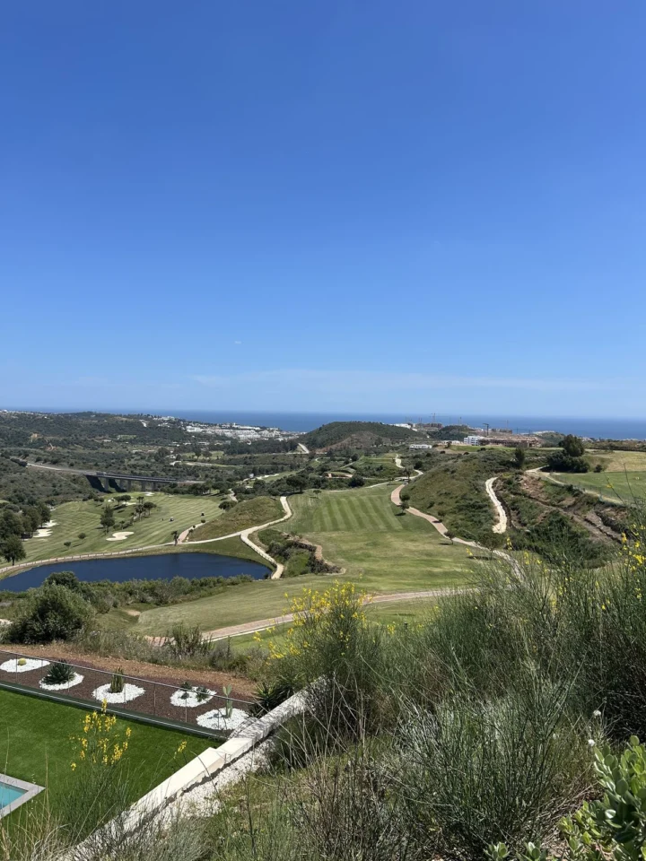 Apartament na środkowym piętrze La Cala de Mijas