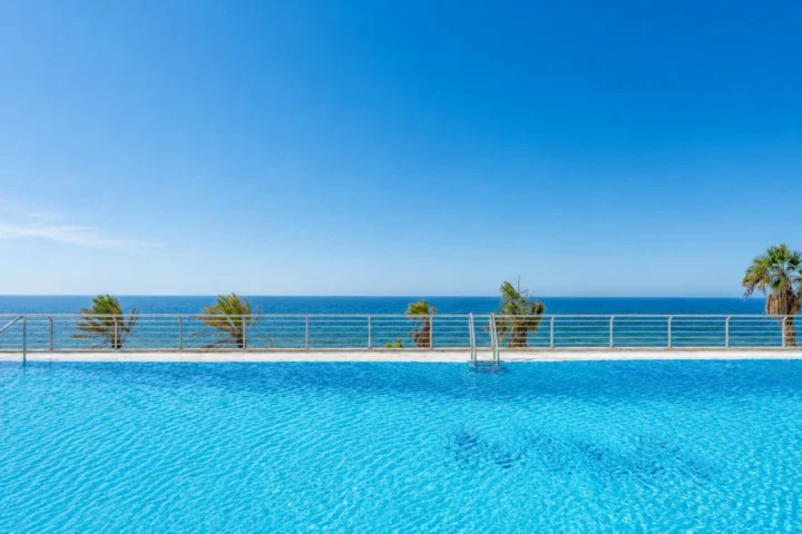 Apartament na środkowym piętrze Marbella