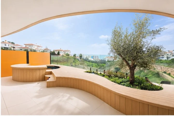 Apartament na środkowym piętrze Fuengirola