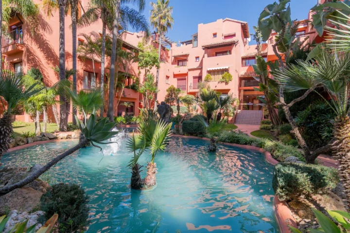 Apartament na środkowym piętrze Elviria