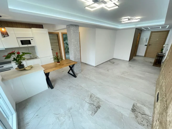 Apartament na ostatnim piętrze Estepona