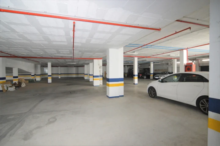 Wiele Miejsce Parkingowe San Pedro de Alcántara