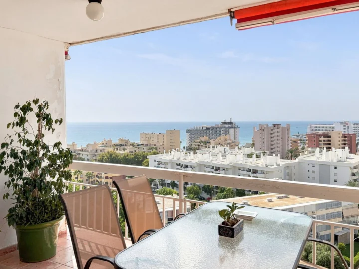 Apartament na ostatnim piętrze Montemar