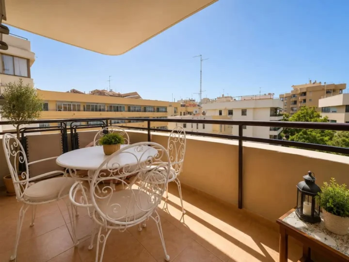 Apartament na środkowym piętrze Marbella
