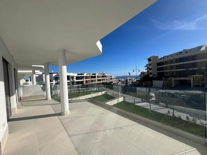 Apartament na środkowym piętrze Fuengirola