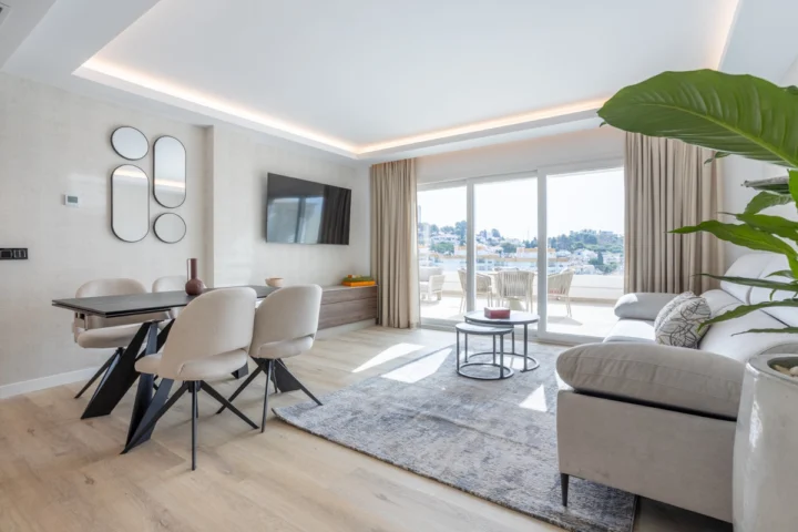 Apartament na środkowym piętrze Nueva Andalucía