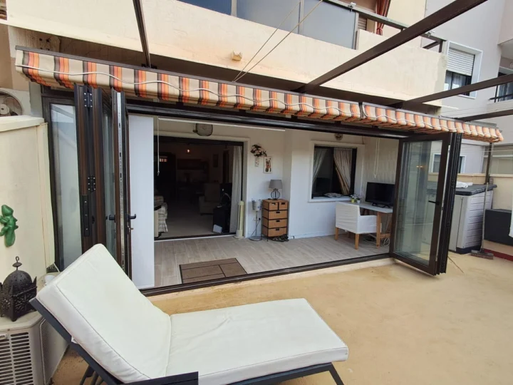 Apartament na środkowym piętrze Fuengirola