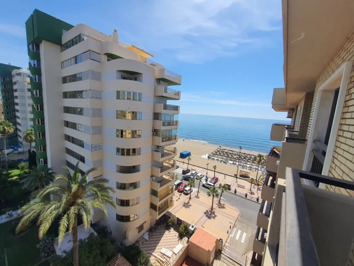 Apartament na środkowym piętrze Fuengirola