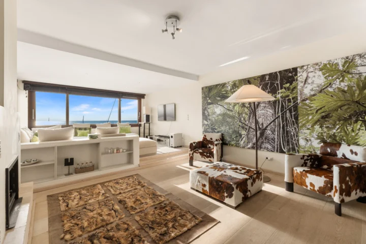 Apartament na środkowym piętrze Puerto Banús