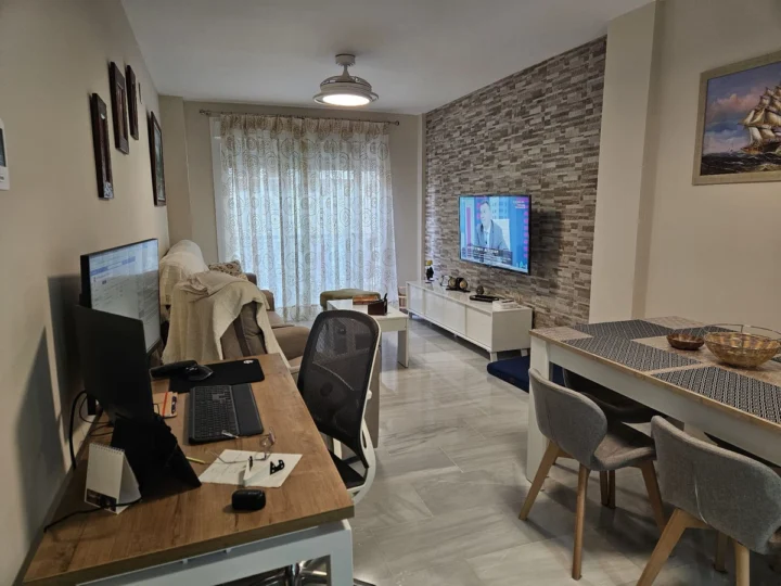 Apartament na środkowym piętrze Fuengirola