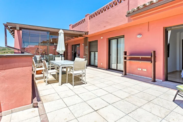 Penthouse Casares Playa