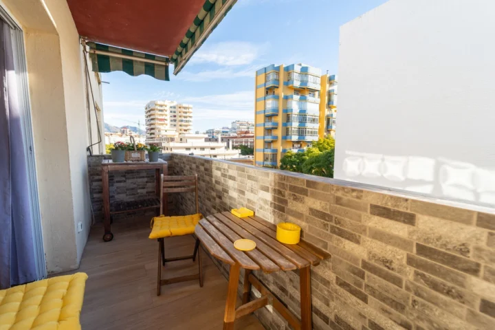 Apartament na środkowym piętrze Fuengirola