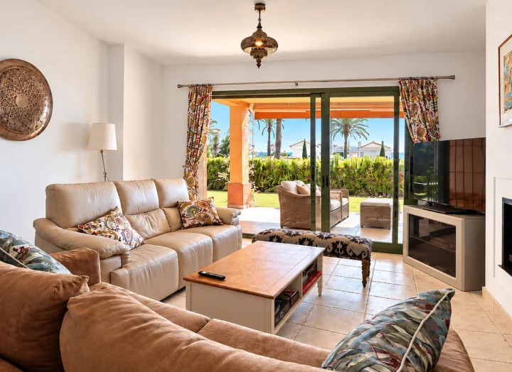 Apartament na parterze Los Flamingos