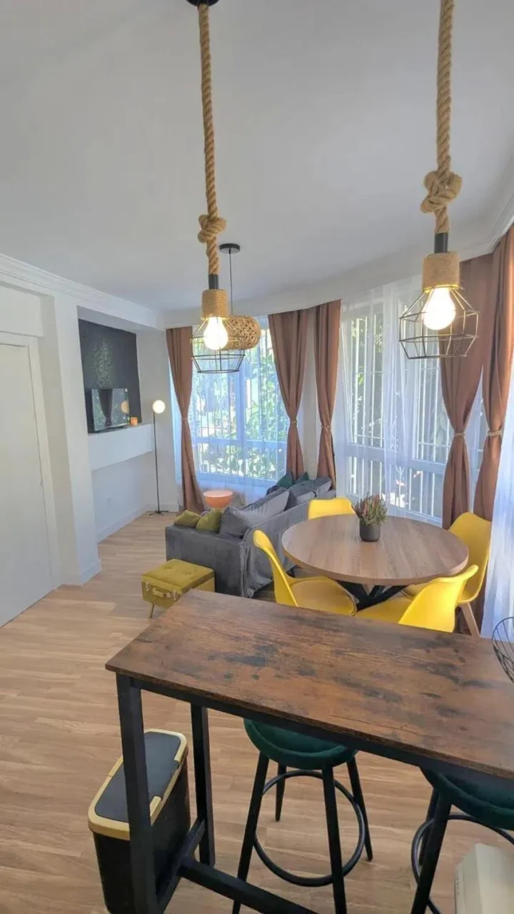 Apartament na środkowym piętrze Nerja