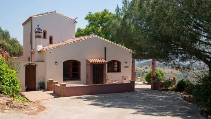 Finca - Cortijo Almogía