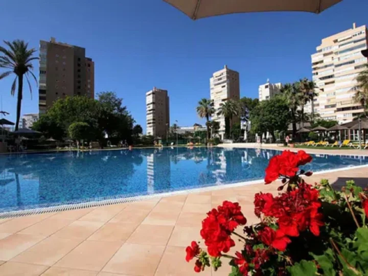 Apartament na środkowym piętrze Torremolinos