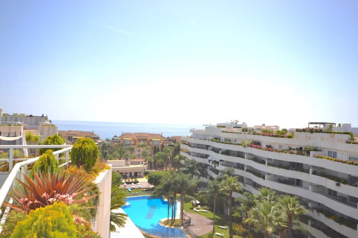 Penthouse Puerto Banús