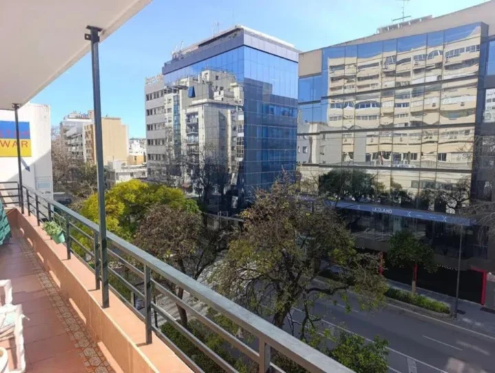 Apartament na środkowym piętrze Marbella