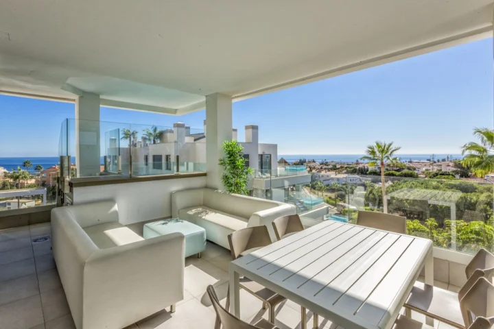 Apartament na środkowym piętrze Mijas Costa