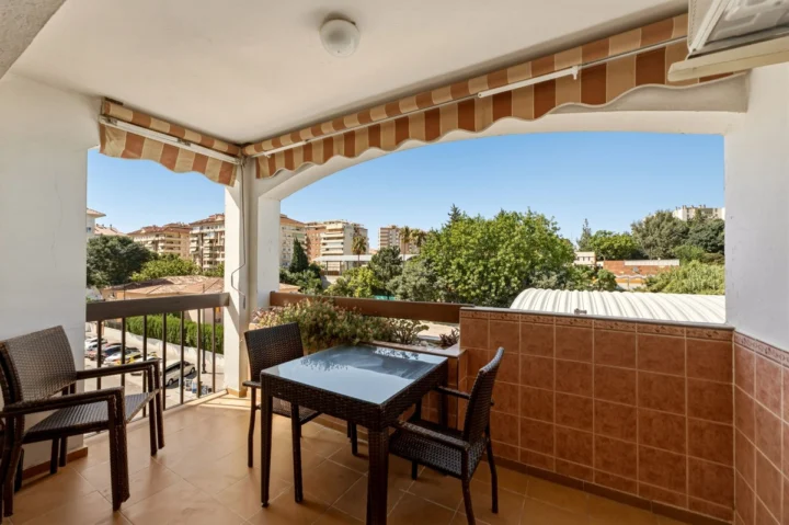 Apartament na środkowym piętrze Fuengirola