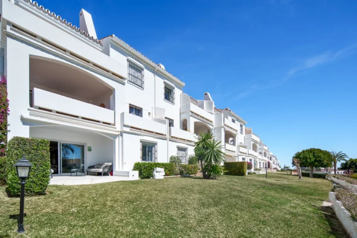Apartament na parterze Nueva Andalucía