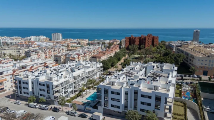 Apartament na środkowym piętrze Estepona