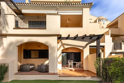 Apartament na parterze Puerto Banús