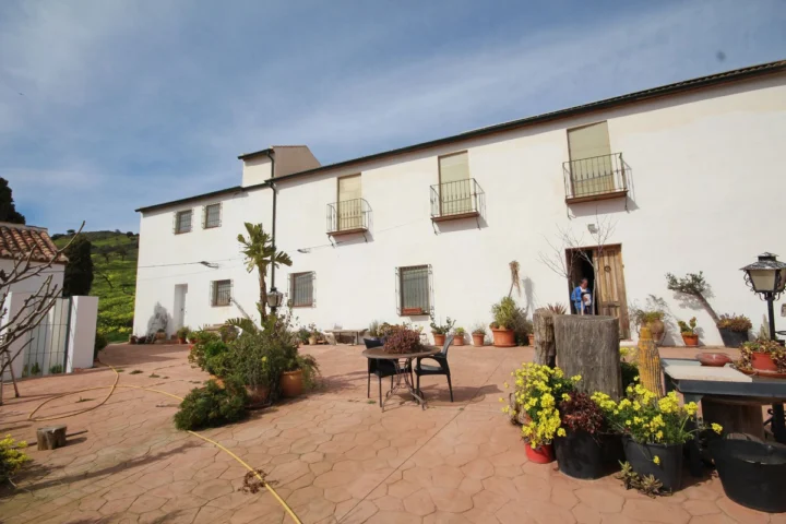 Finca - Cortijo Almogía
