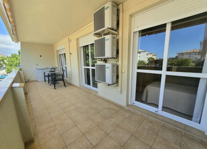 Apartament na środkowym piętrze Fuengirola
