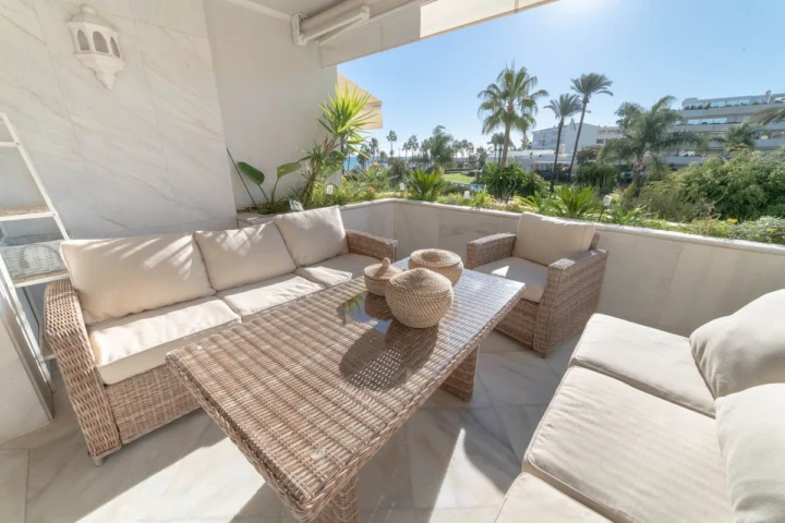 Apartament na środkowym piętrze Marbella